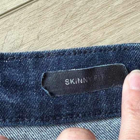 Judy Blue Dark Wash Jeans Size 11/30 Skinny Fit Stretch Raw Hem #JB88703 - Picture 4 of 8